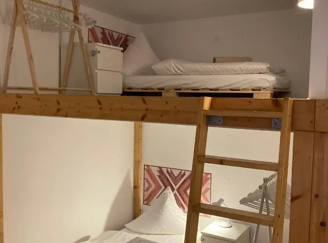 Minimal No.43 旅馆 *