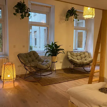 Minimal No.43 Vandrarhem *